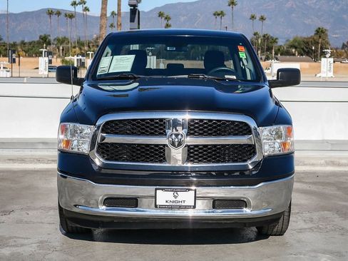 Used 2022 RAM 1500 Classic SLT image 3