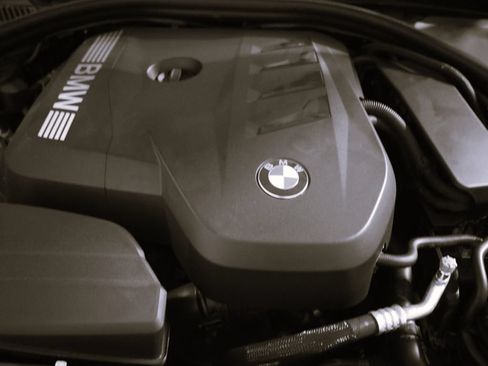 Used 2025 BMW 330i xDrive Sedan w/ Premium Package AWD/4WD image 80
