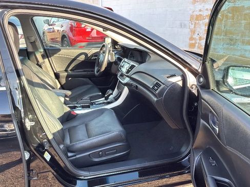 Used 2014 Honda Accord EX-L image 25