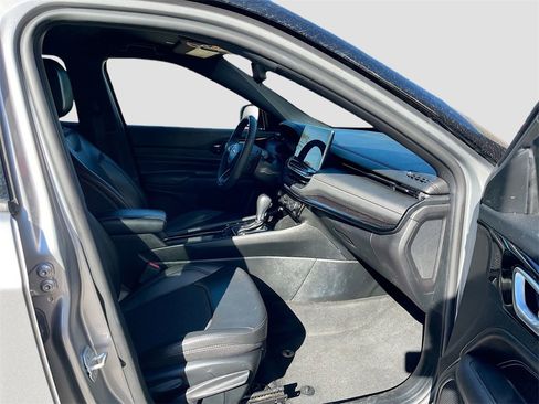 Used 2022 Jeep Compass Altitude image 25