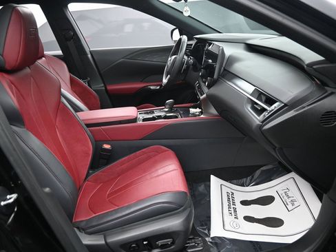 Used 2023 Lexus RX 500h F Sport image 36