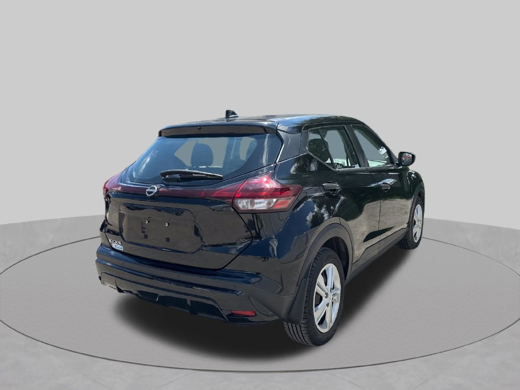 Certified 2022 Nissan Kicks S FWD image 35