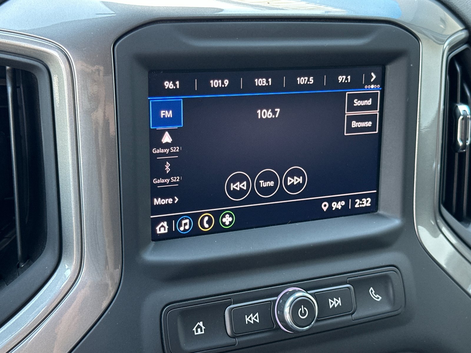 Used 2026 Chevrolet Silverado 1500 Custom w/ Turbomax Blackout Package AWD/4WD image 17