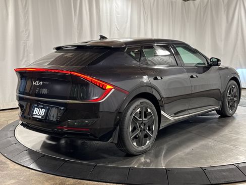 New 2026 Kia EV6 Wind AWD/4WD image 10