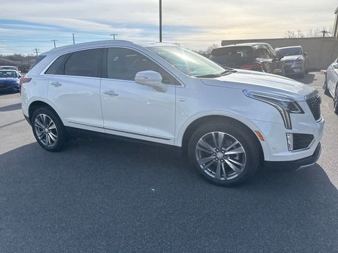 Used 2021 Cadillac XT5 Premium Luxury image 6