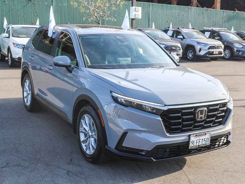 Used 2024 Honda CR-V EX-L image 3