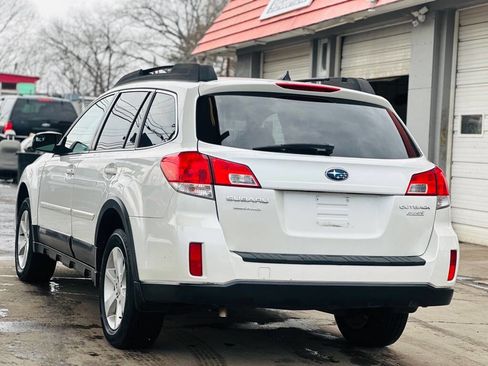 Used 2014 Subaru Outback 2.5i Premium image 7
