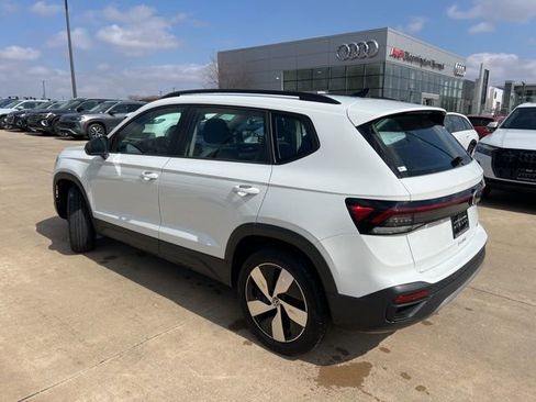 Used 2025 Volkswagen Taos S image 4