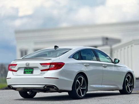 Used 2021 Honda Accord Sport Special Edition image 12