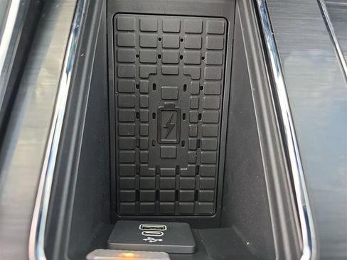 New 2025 Lincoln Aviator 2WD w/ Equipment Group 101A image 21