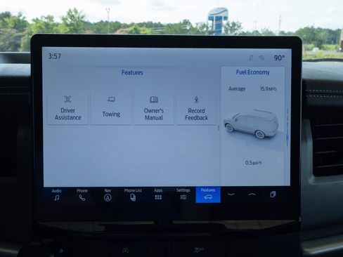 Used 2024 Ford Expedition XLT RWD image 19