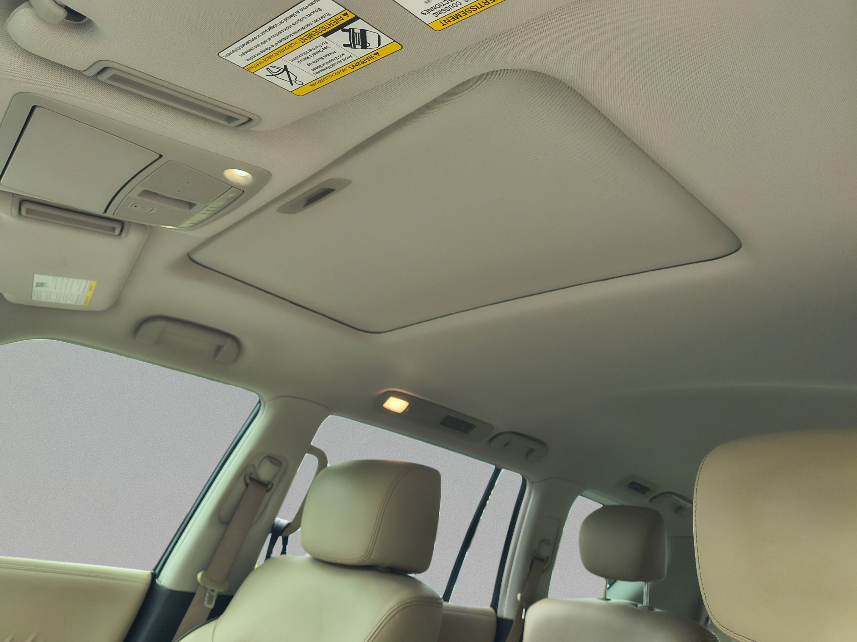 Used 2023 Nissan Armada Platinum w/ Captain's Chairs Package RWD image 26