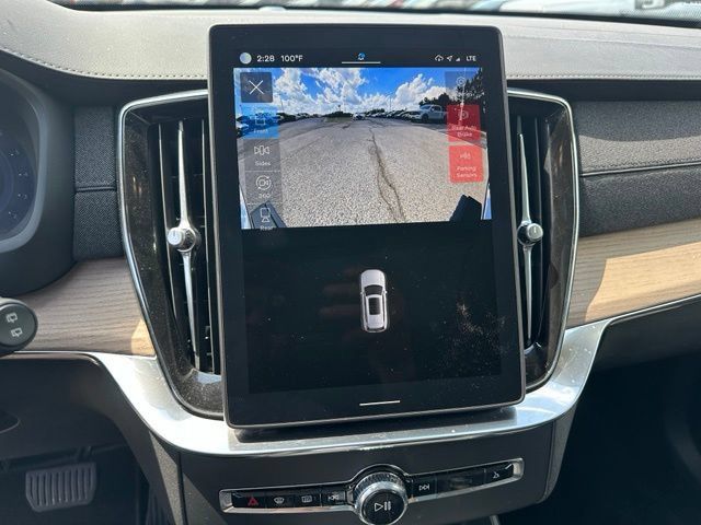 Used 2025 Volvo XC90 B6 Plus AWD/4WD image 28
