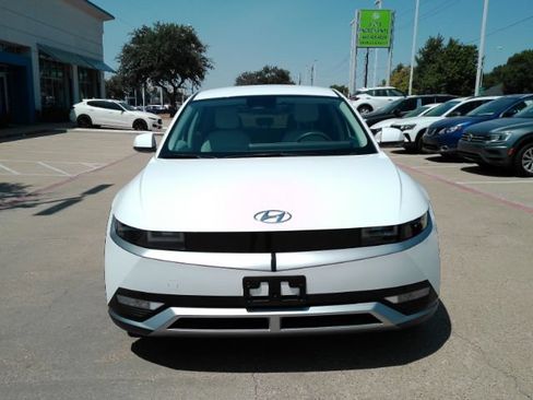Used 2023 Hyundai Ioniq 5 SEL RWD image 2