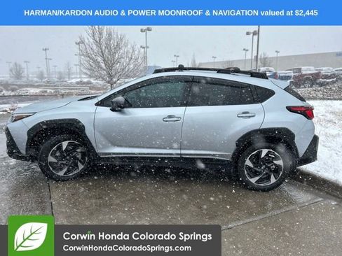 Used 2024 Subaru Crosstrek 2.5i Limited w/ Crosstrek Mirror Package image 5