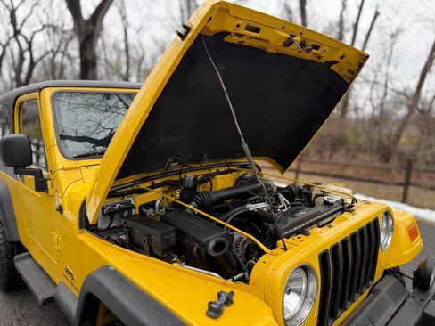 Used 2004 Jeep Wrangler 4WD image 61