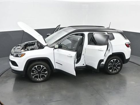 Used 2022 Jeep Compass Limited AWD/4WD image 61