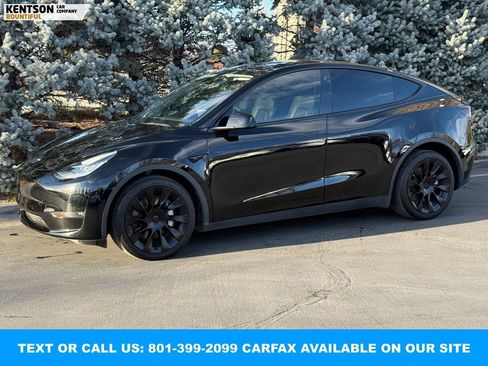 Used 2021 Tesla Model Y Long Range image 1