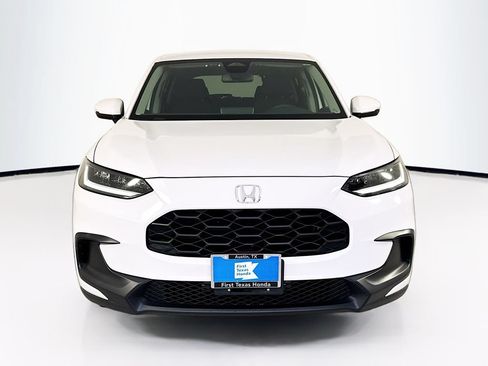 Used 2024 Honda HR-V LX image 2
