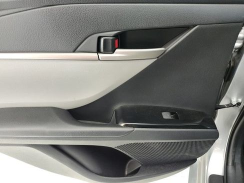 Used 2026 Toyota Camry LE FWD image 9