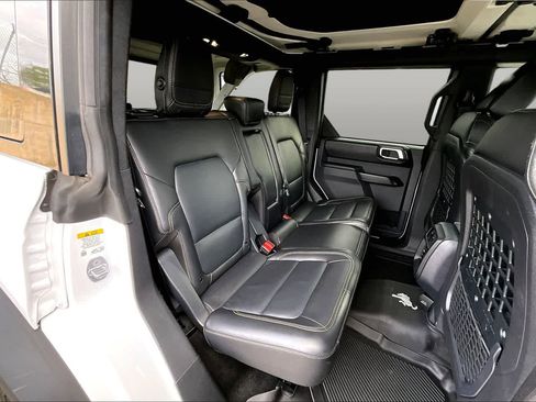 Certified 2025 Ford Bronco Badlands AWD/4WD image 20