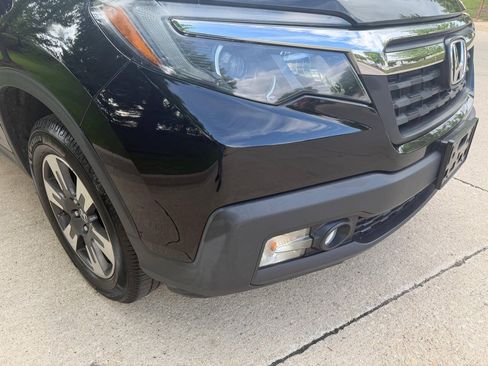 Used 2017 Honda Ridgeline RTL-T image 12