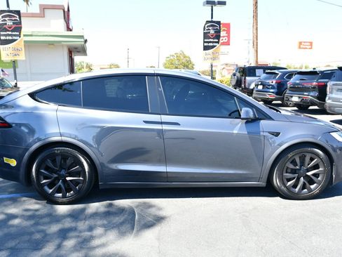 Used 2022 Tesla Model X AWD/4WD image 9