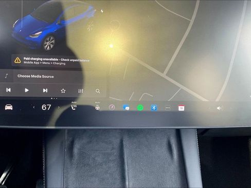 Used 2021 Tesla Model Y Long Range image 15