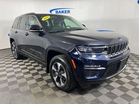 Used 2024 Jeep Grand Cherokee Limited 4xe w/ MOPAR Finishing Package AWD/4WD image 8