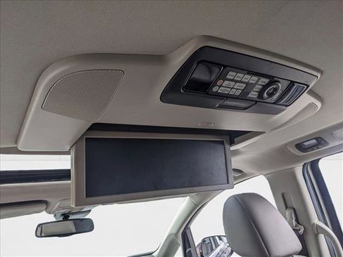 Used 2016 Honda Odyssey Touring Elite image 19