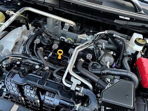 Used 2024 Mitsubishi Outlander SE Black Edition image 34