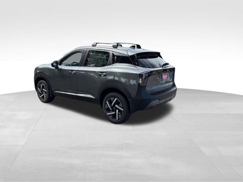 New 2026 Nissan Kicks SV w/ Charging Package FWD image 2