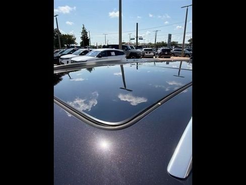 Certified 2024 Cadillac XT5 Premium Luxury FWD image 7