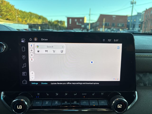 Used 2024 Chevrolet Colorado ZR2 w/ ZR2 Convenience Package III AWD/4WD image 18