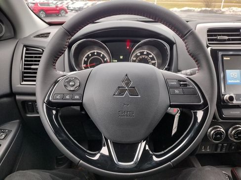 New 2026 Mitsubishi Outlander Sport LE image 3