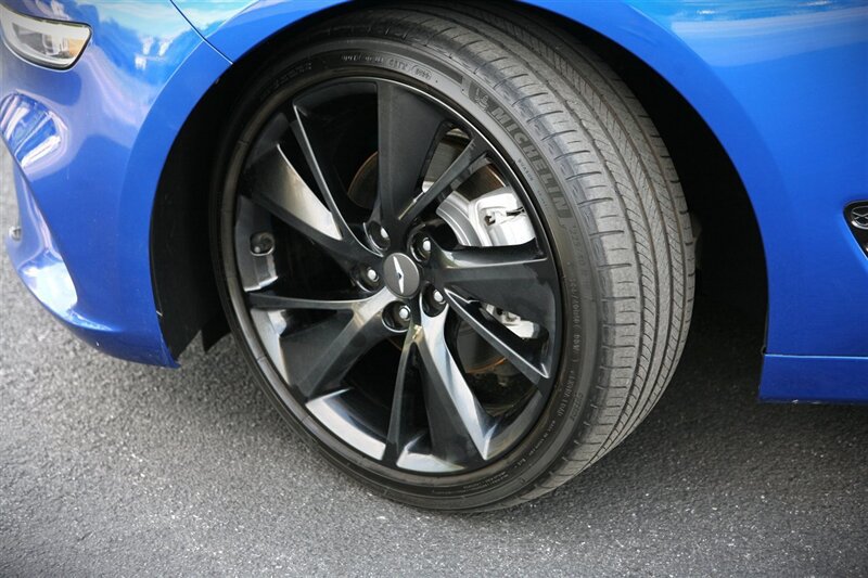 Used 2023 Genesis G70 2.0T w/ Sport Prestige Package AWD/4WD image 3