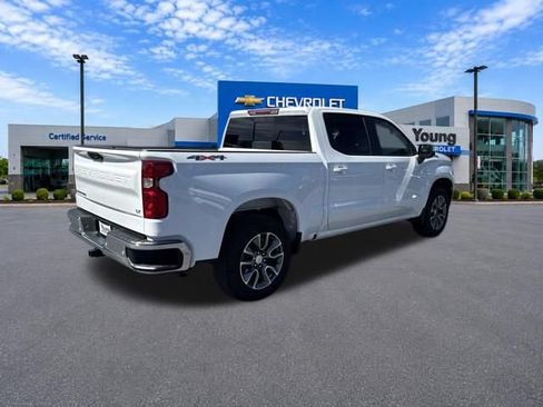 Used 2026 Chevrolet Silverado 1500 LT w/ Safety Package AWD/4WD image 7