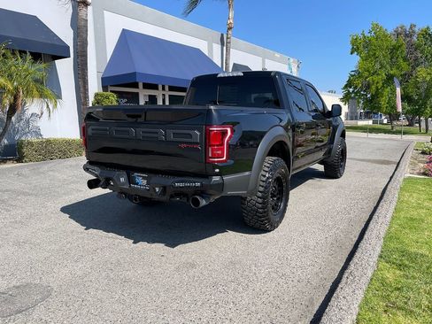 Used 2020 Ford F150 Raptor w/ Equipment Group 802A Luxury AWD/4WD image 5
