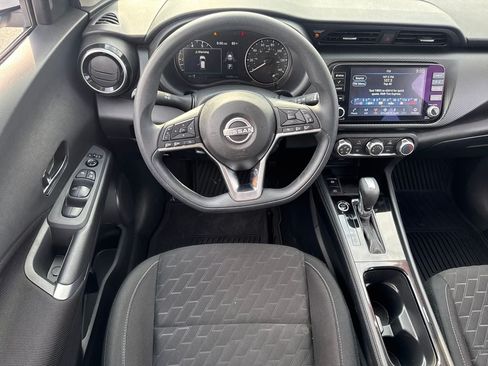 Used 2024 Nissan Kicks SV FWD image 14