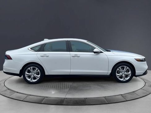 Used 2023 Honda Accord LX image 6