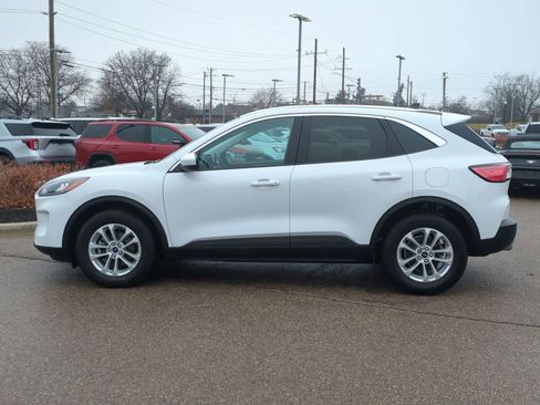 Used 2021 Ford Escape SE w/ Convenience Package image 5