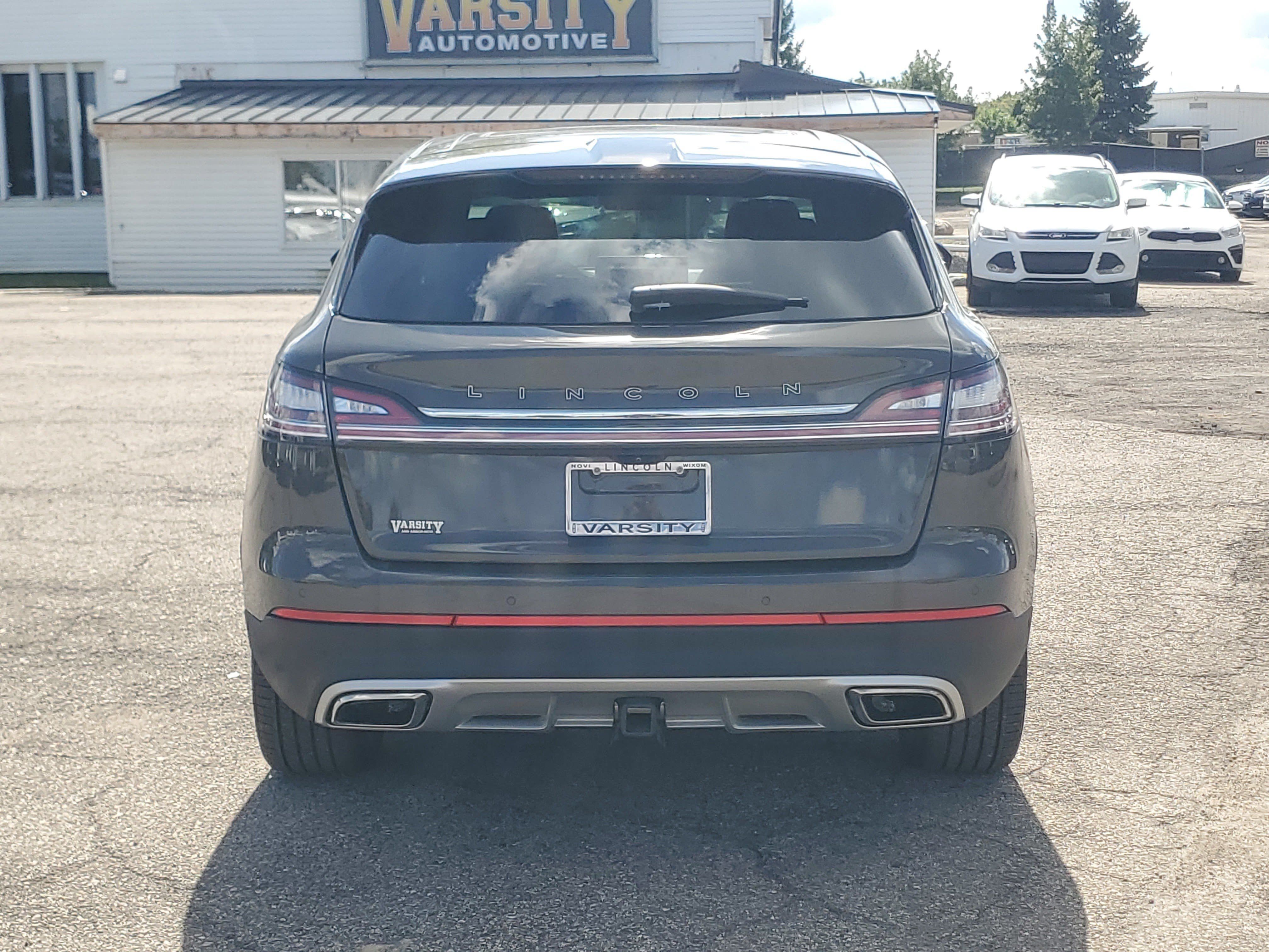 Certified 2023 Lincoln Nautilus Black Label w/ Class II Trailer Tow Package AWD/4WD image 5