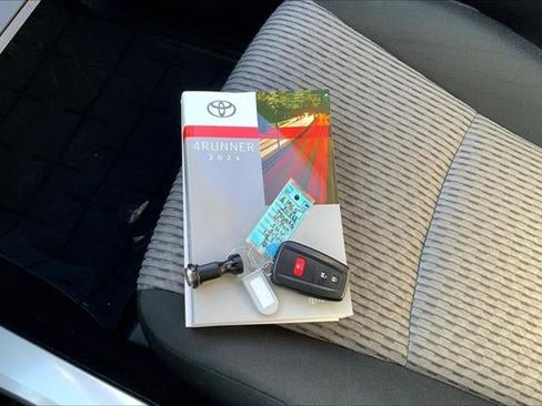 Used 2024 Toyota 4Runner SR5 image 10