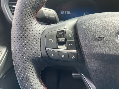 Used 2023 Ford Escape ST-Line Elite w/ Premium Technology Package AWD/4WD image 25
