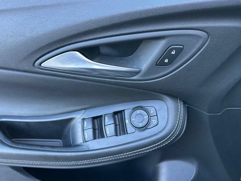 Used 2024 Buick Encore GX Preferred FWD image 13