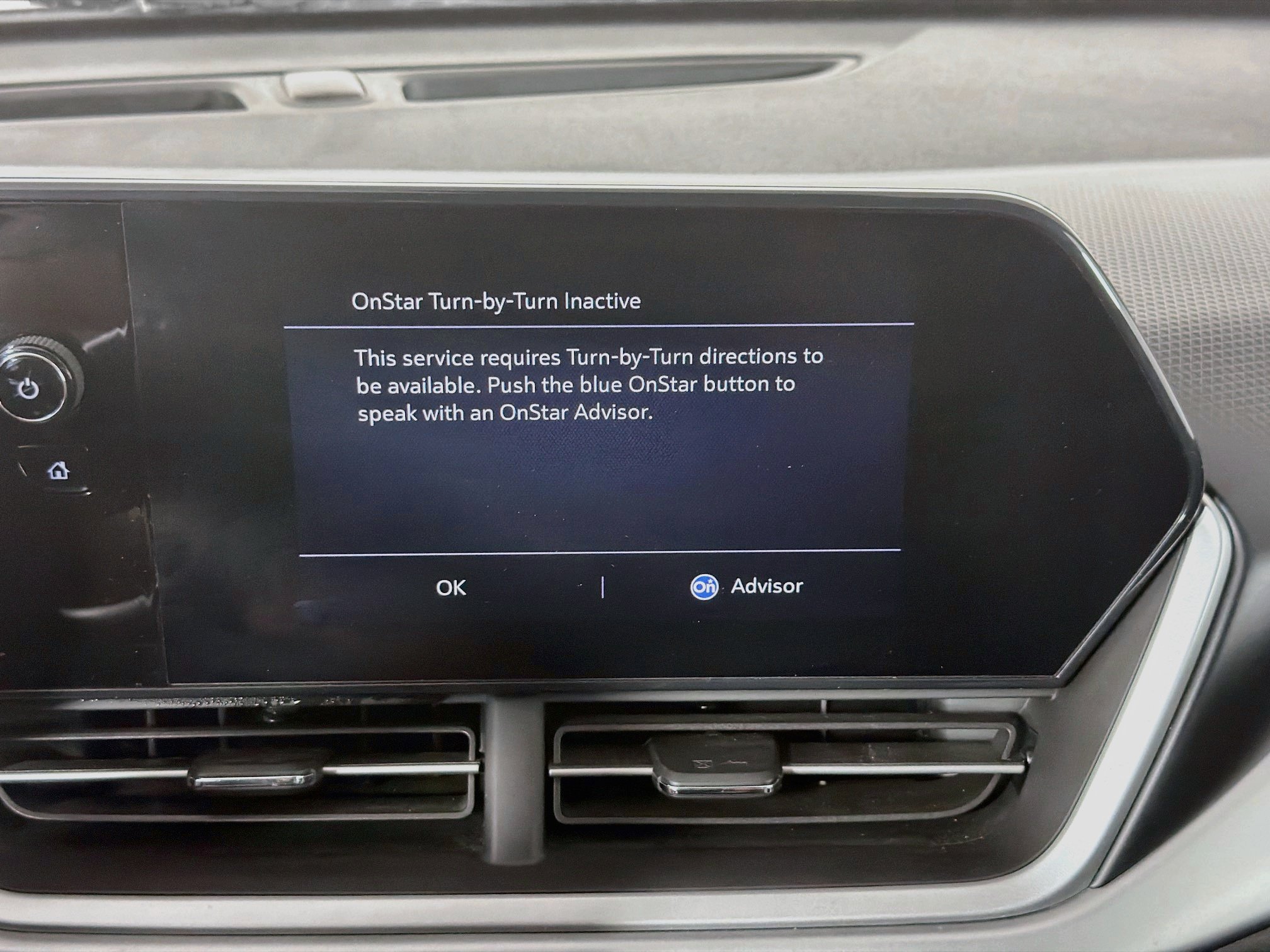 Used 2024 Chevrolet Trax LS w/ LS Convenience Package FWD image 22