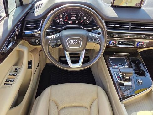 Used 2017 Audi Q7 3.0T Prestige image 11