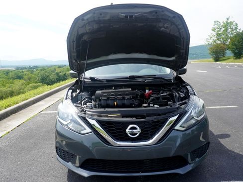 Used 2017 Nissan Sentra SV w/ Style Package image 33