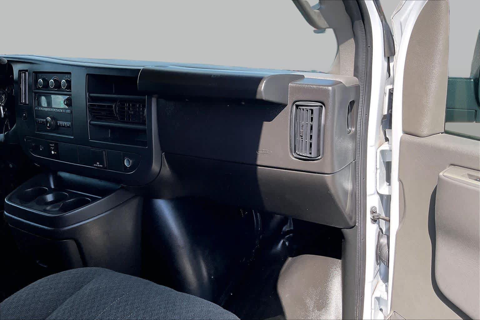 Certified 2025 Chevrolet Express 2500 w/ Driver Convenience Package RWD image 15