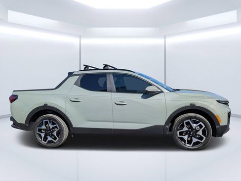 Used 2024 Hyundai Santa Cruz Limited image 2